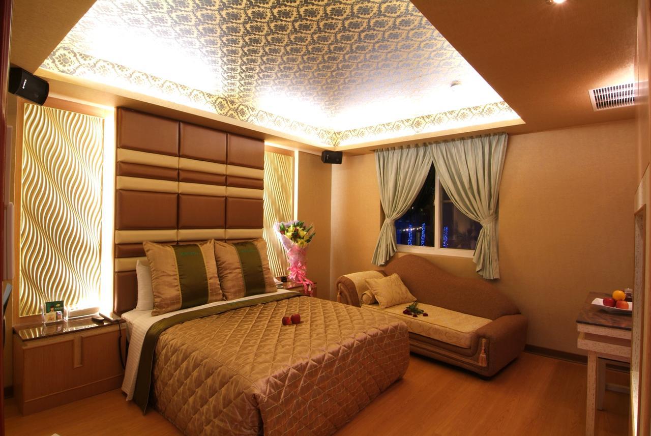 Cai-Lai Motel Yangmei Exterior foto